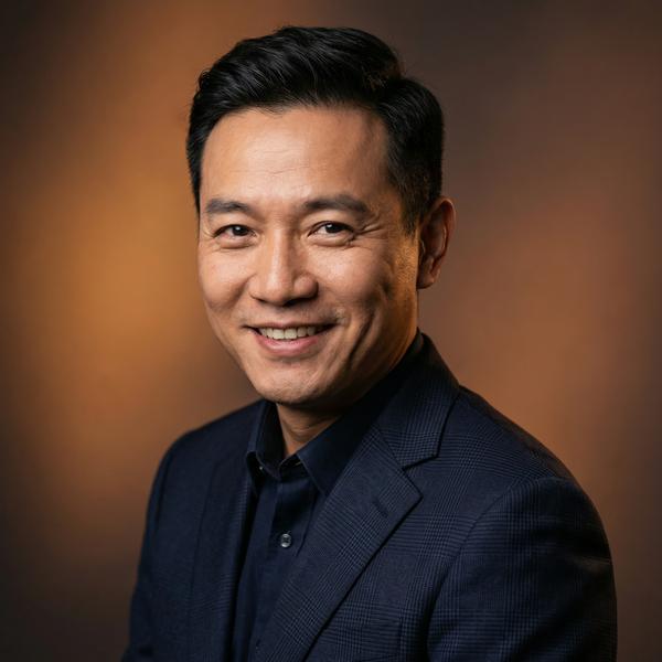 四虎制片人专家王浩然